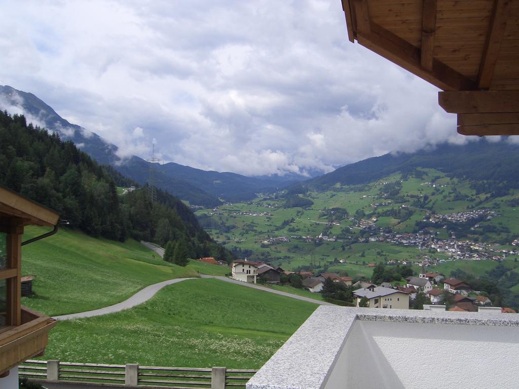 Apart Ferienraich Arzl im Pitztal Exteriör bild